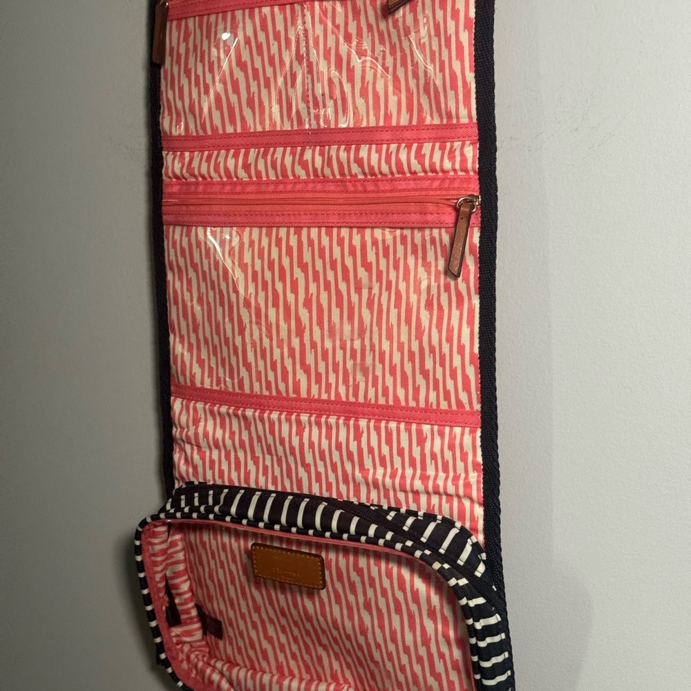 Stella and Dot Pink and White Hanging Organizer